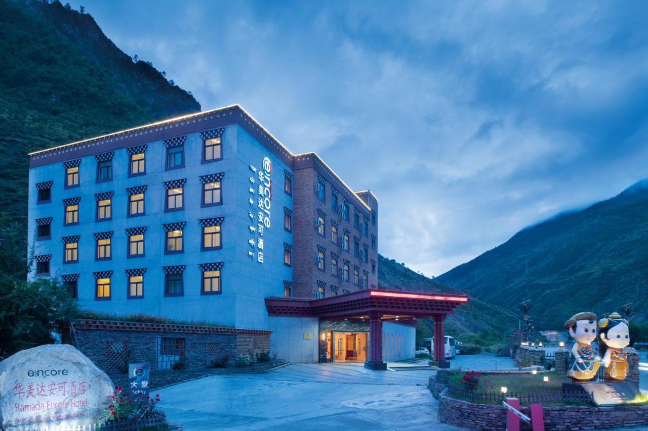 Ramada Encore Daocheng Yading Exterior foto