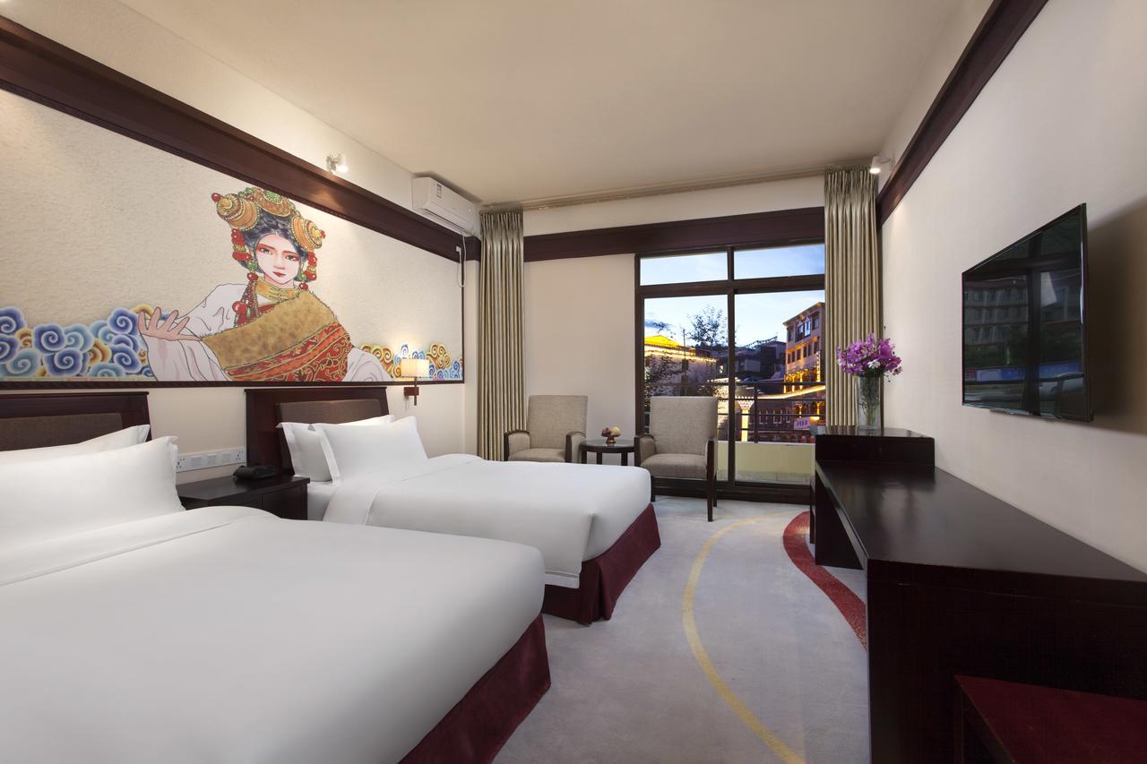 Ramada Encore Daocheng Yading Exterior foto